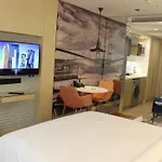 Tango Arjaan By Rotana Hotel 5*
