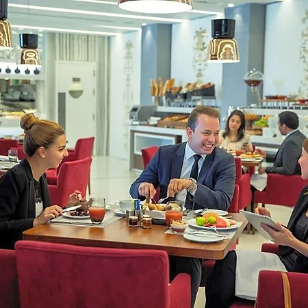 Tango Arjaan By Rotana Hotel 5*
