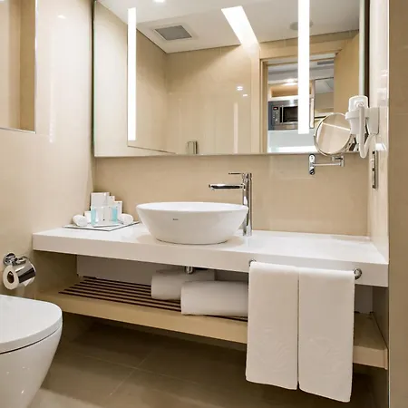 亚洲伊斯坦布尔探戈阿江罗塔纳酒店公寓